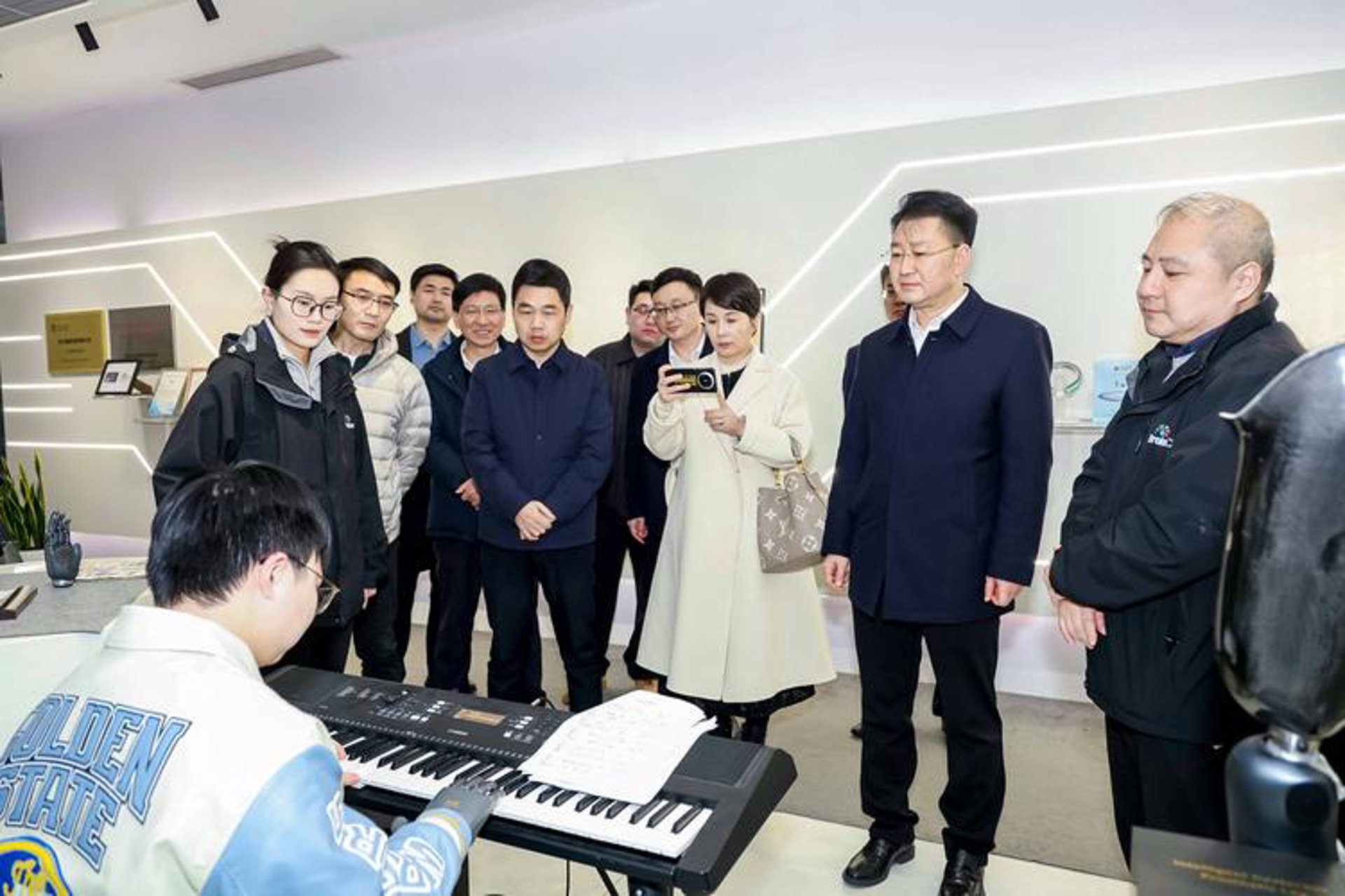 金脑投资咨询